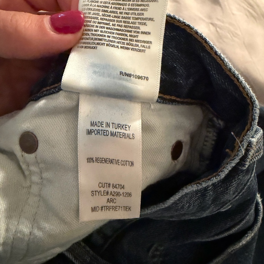 AGOLDE Arc jeans. Worn once. Excellent condition. - Picture 4 of 6